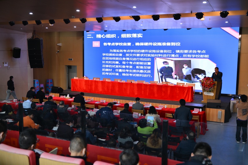 图五二.JPG