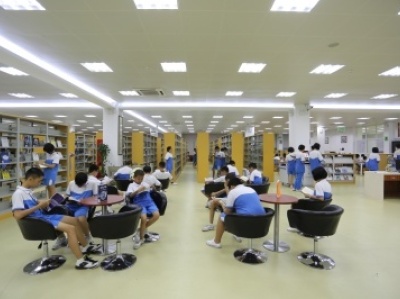 3华英学校.JPG
